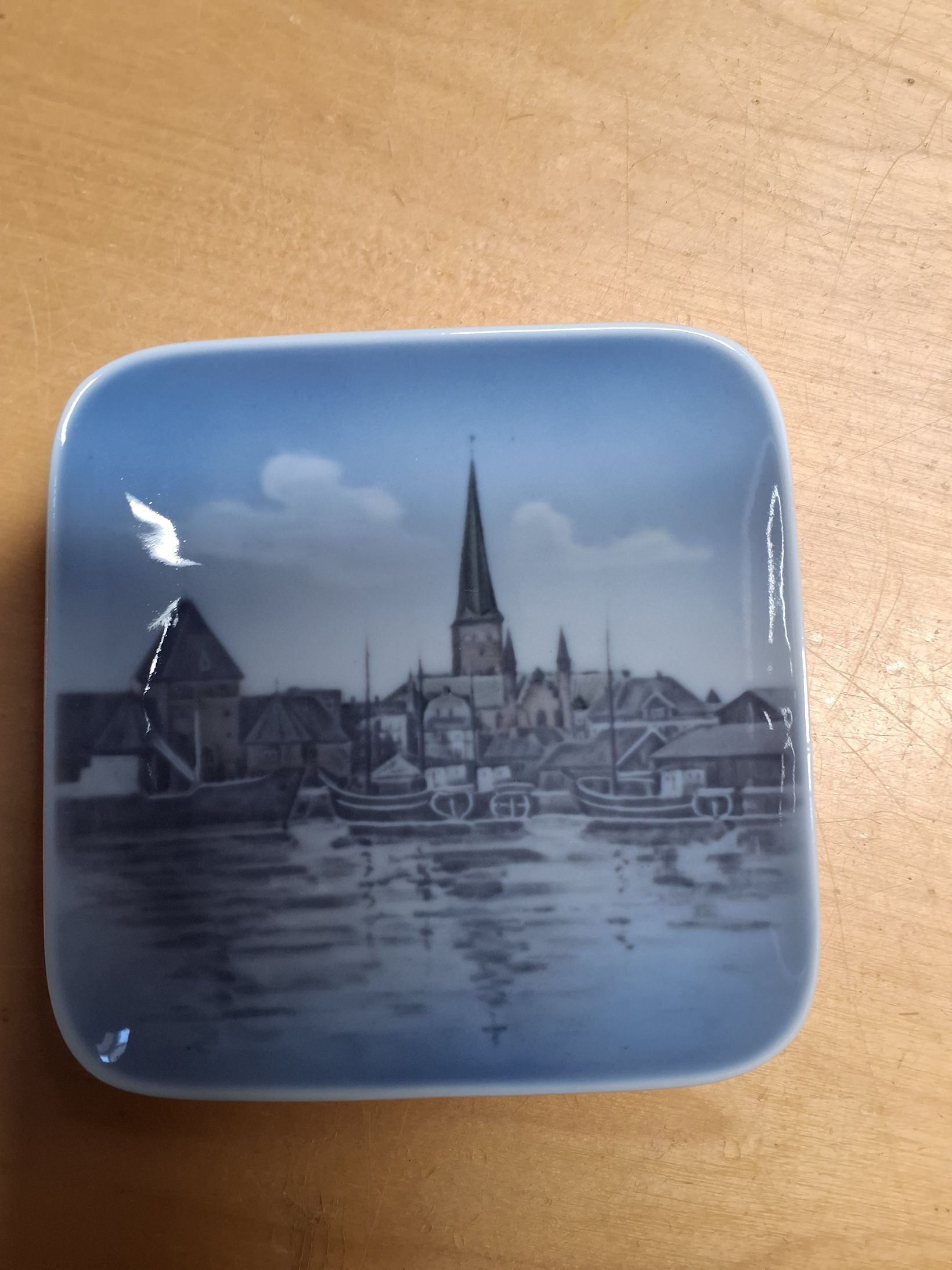 Kongelig porcelæn
